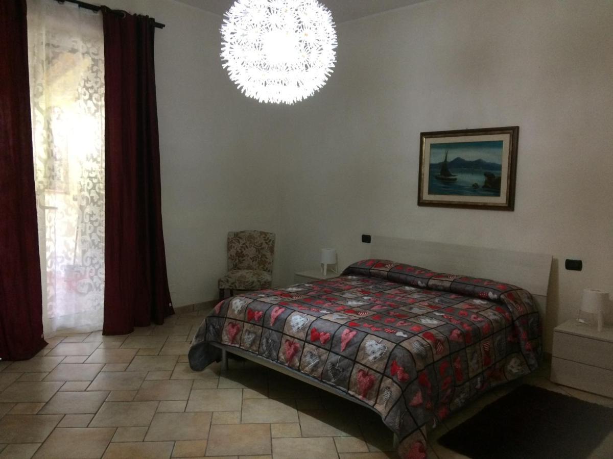 Bed and Breakfast Marinette Barcellona Pozzo di Gotto Exterior foto